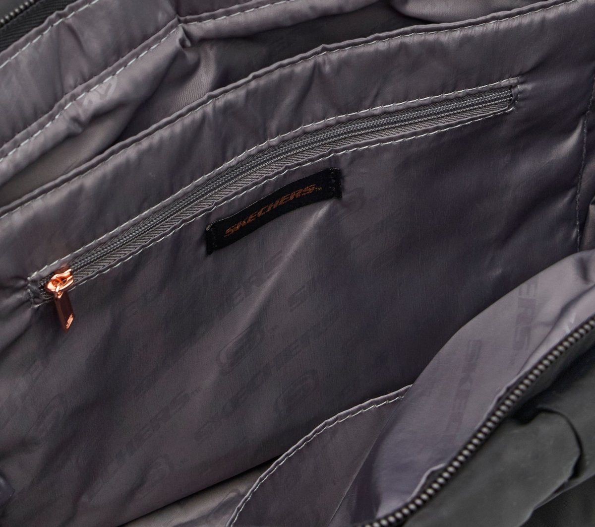 Skechers | Quilted Checkered Shopper Bag
