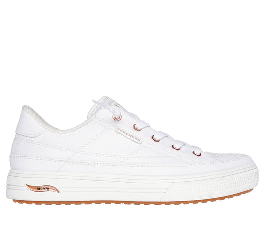 Skechers | Arch Fit Arcade - Meet Ya There