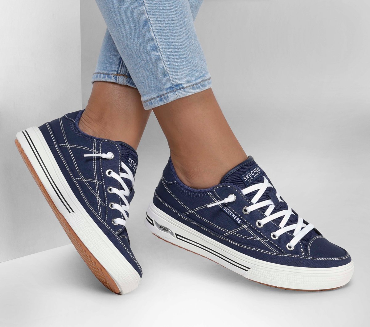 Skechers | Arch Fit Arcade - Arcata