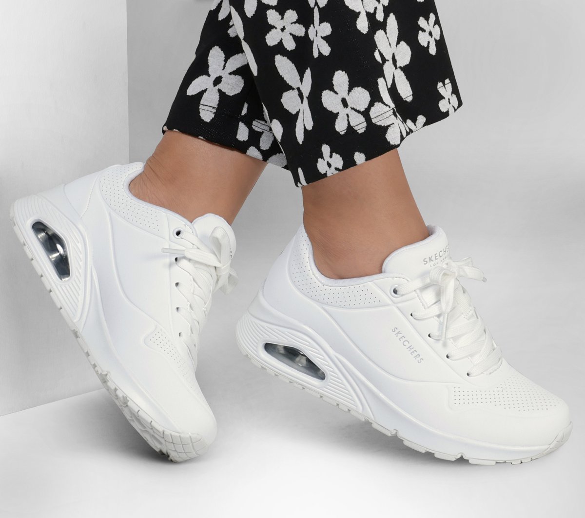 Skechers | UNO - Stand on Air