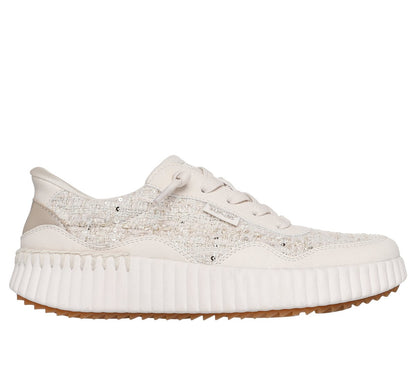 OFF WHITE,6.0,Medium