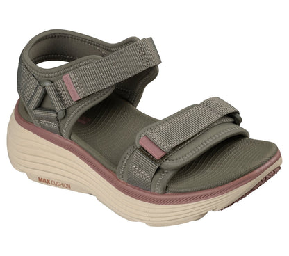 Skechers | Max Cushioning Endeavour Sandal - Miranda