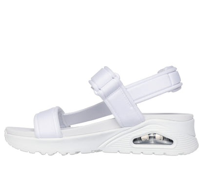 Skechers | UNO - Summer Stand2