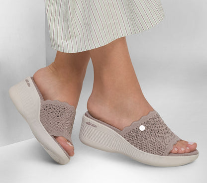 Skechers | Martha Stewart: Pier-Lite - Light Essence