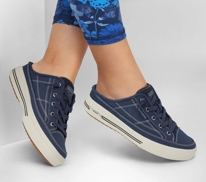 Skechers | Arch Fit Arcade - Find Ya There