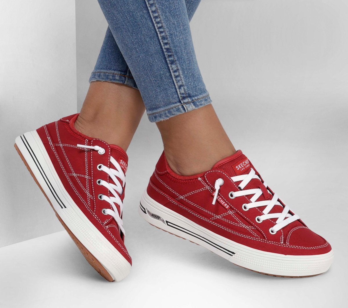 Skechers | Arch Fit Arcade - Arcata
