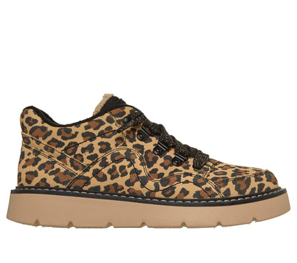Skechers | Keepsakes Cozy - Street Hiker Safari