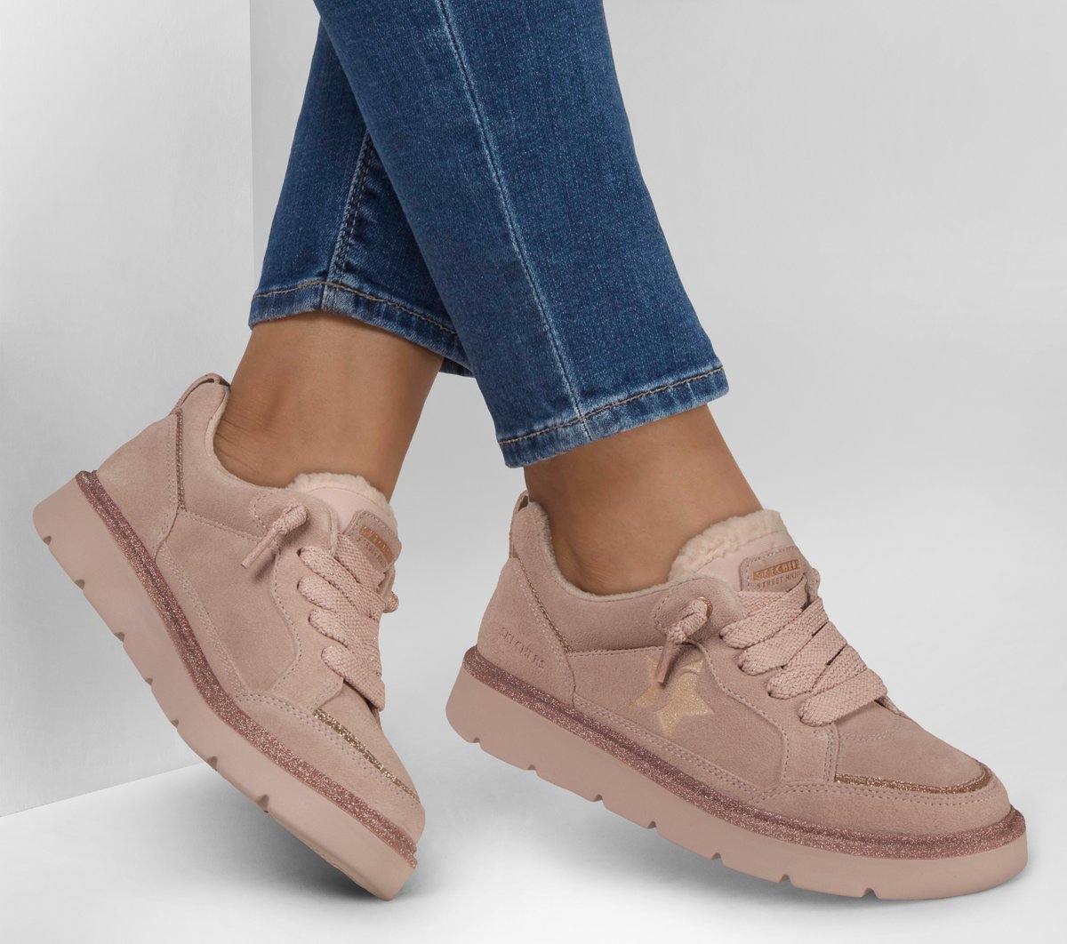 Skechers | Keepsakes Cozy - Street Hiker Star