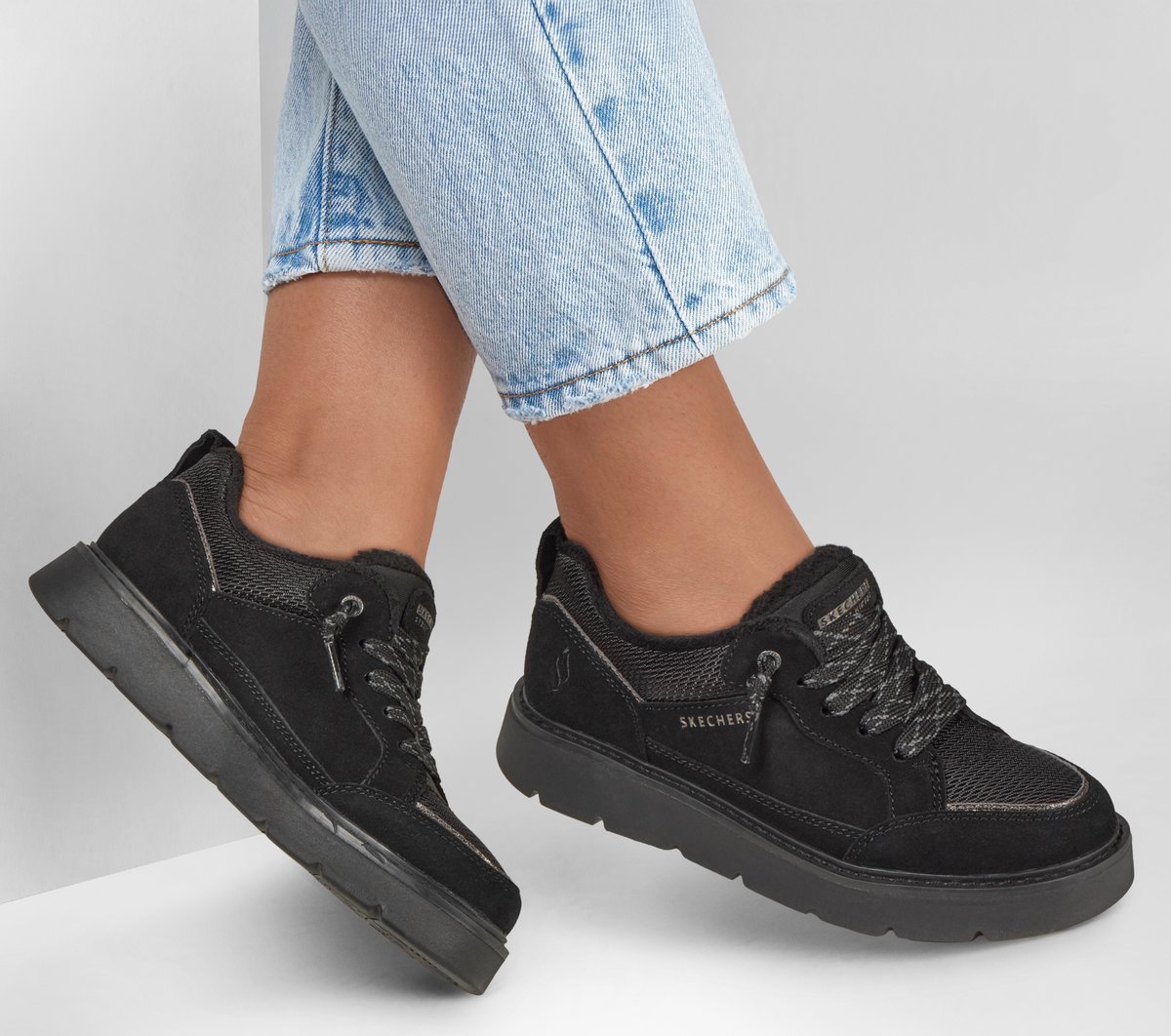 Skechers | Keepsakes Cozy - Street Hiker