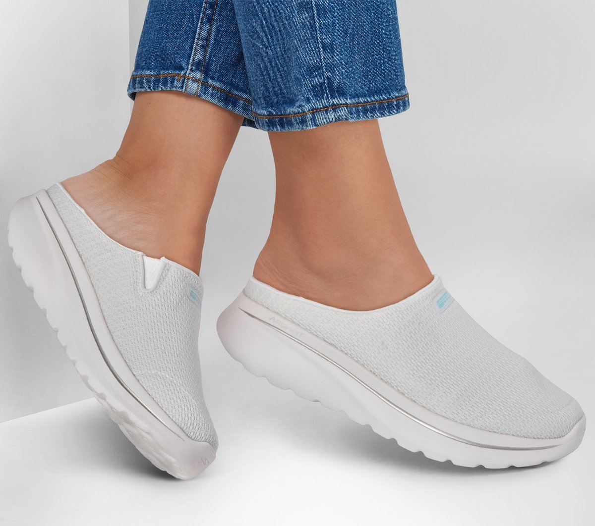 Skechers | Relaxed Fit: GO WALK Arch Fit N-Joy - Katie
