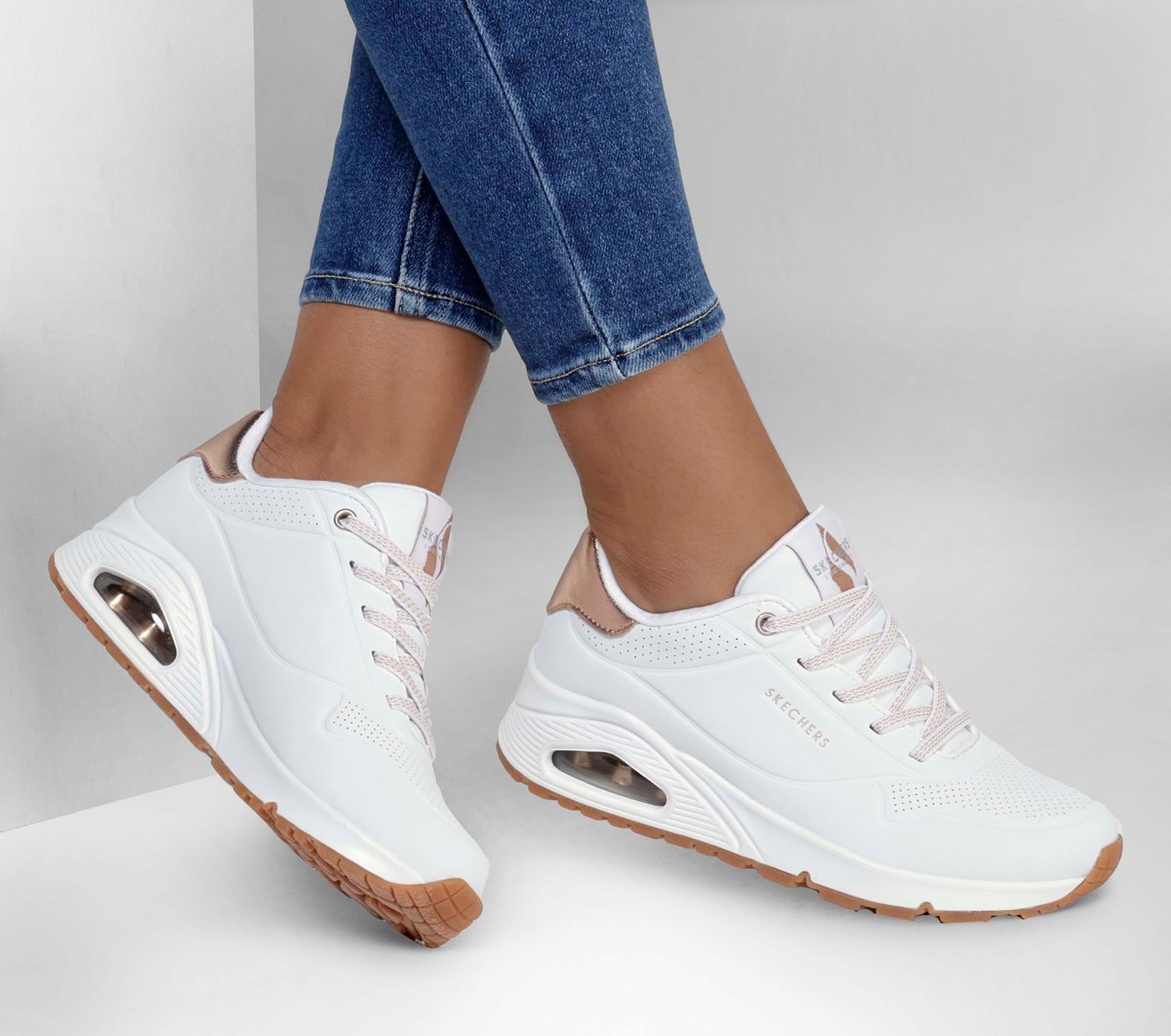 Skechers | UNO - Shimmer Away
