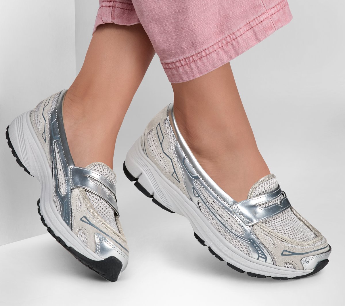 Skechers | Var-City