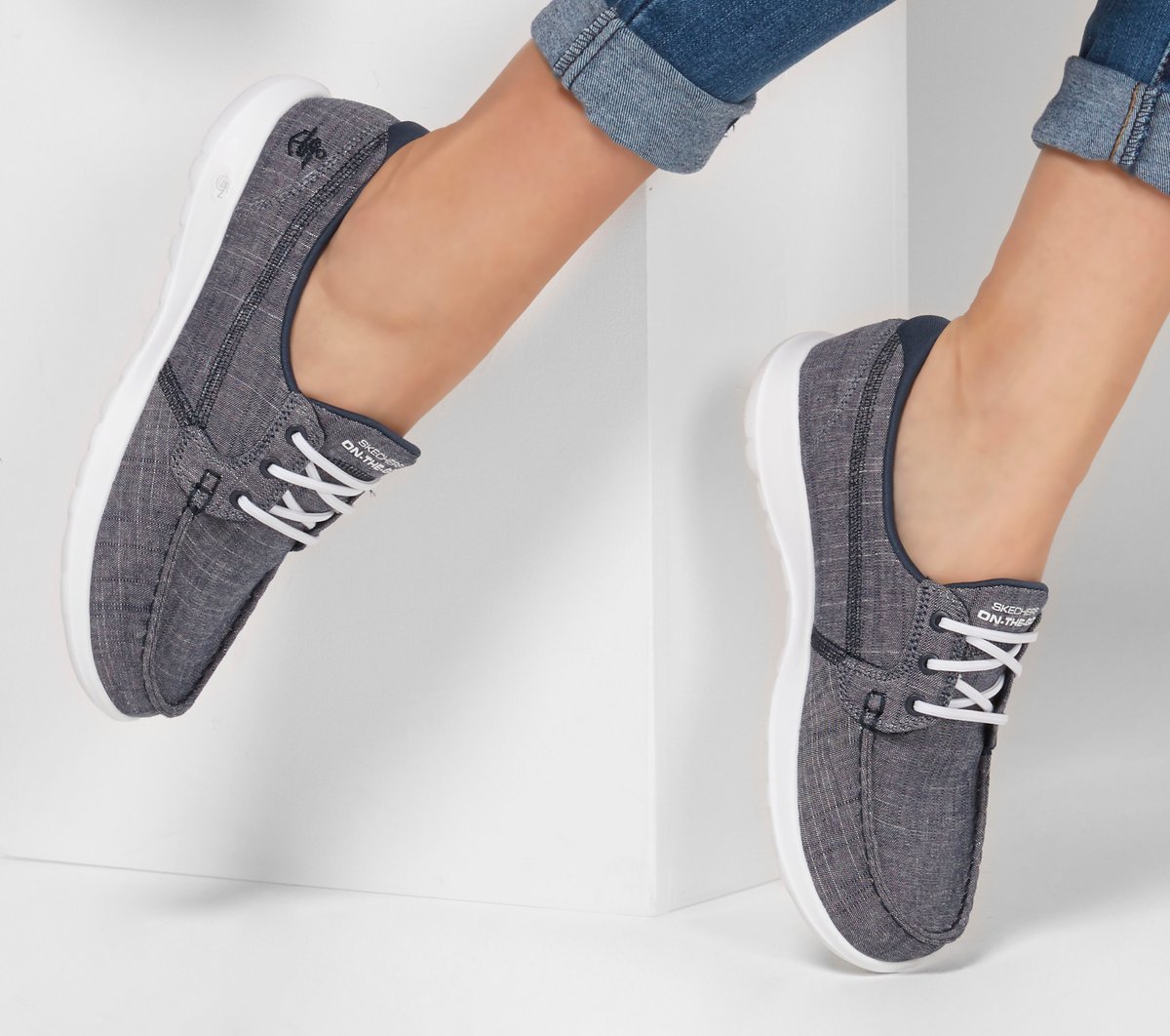 Skechers | GOwalk Lite - Isla