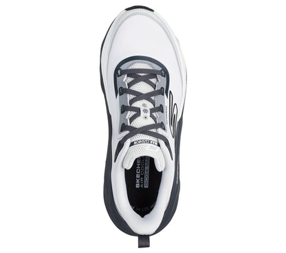 Skechers | Waterproof: Max Cushioning Max Run - Vorteza