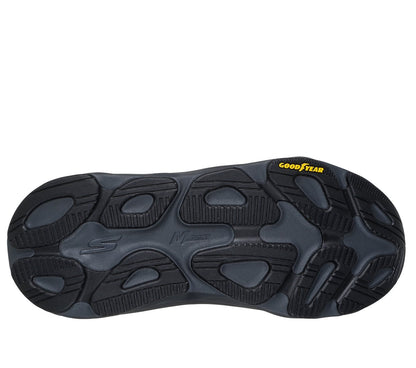 Skechers | Waterproof: Max Cushioning Max Run - Vorteza