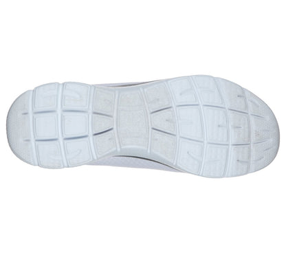 Skechers | Summits