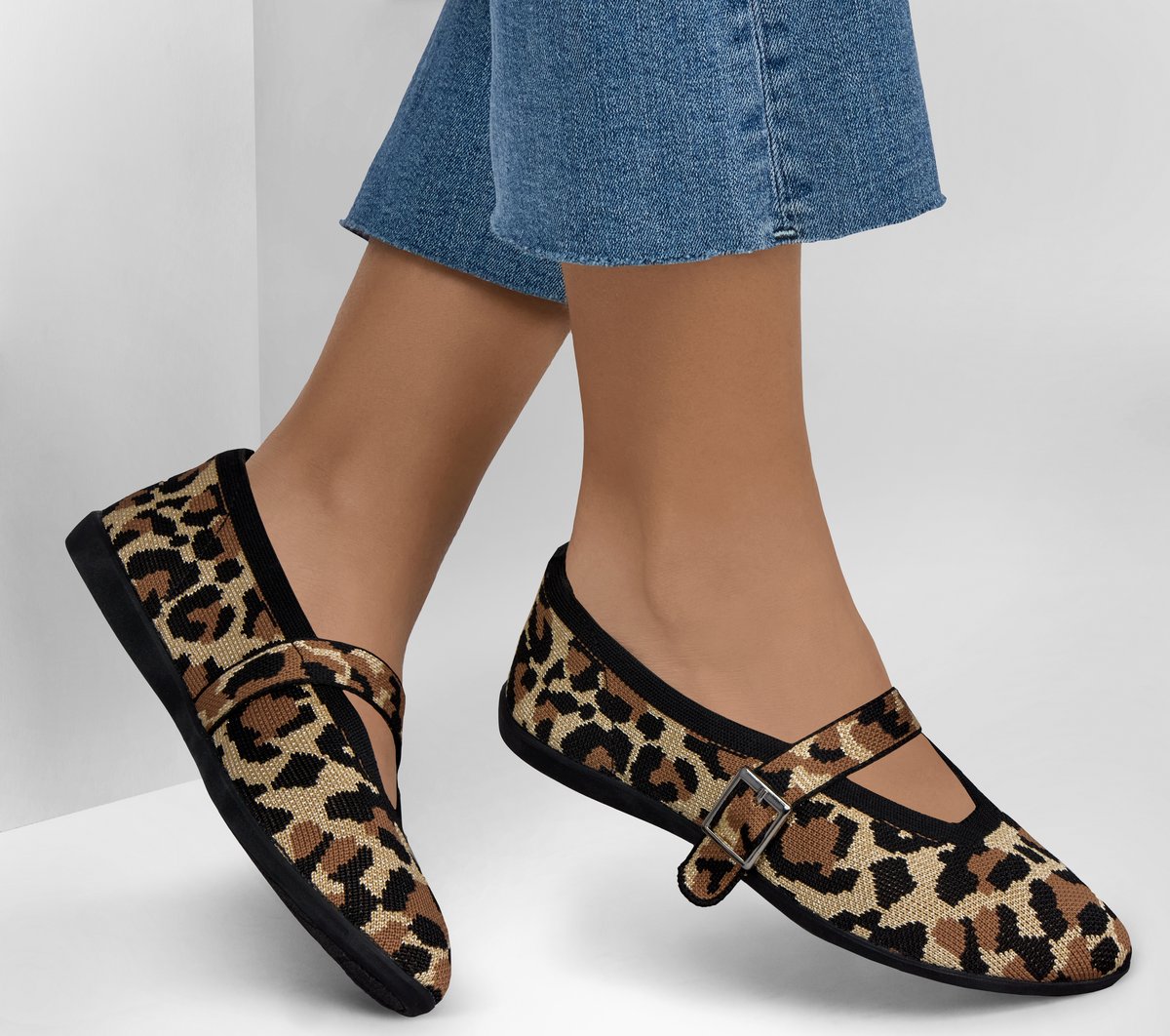 Skechers | Cleo Walk - Runway Hit