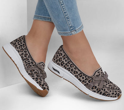 Skechers | Martha Stewart: Arch Fit Living