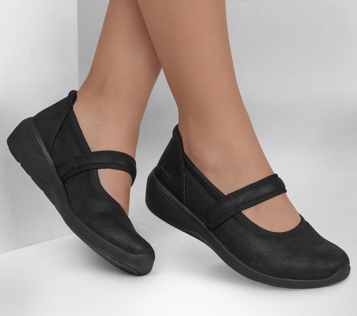 Skechers | Arya - Always Rising