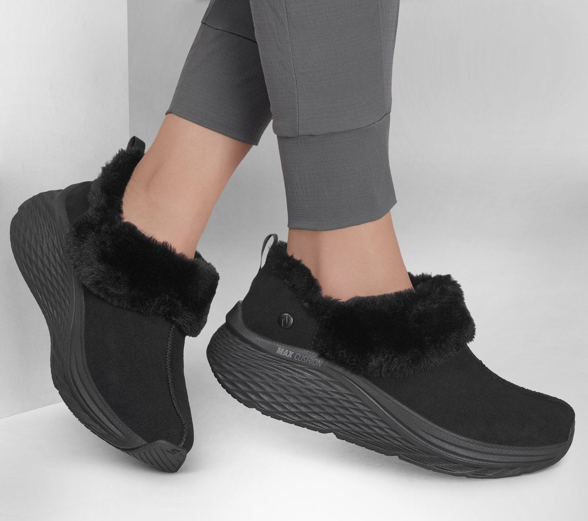 Skechers | Max Cushioning Elite 2.0 - Snowy Summit