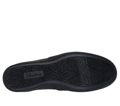 Skechers | Martha Stewart: Pier-Lite - My Reflection
