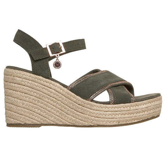 Skechers | Martha Stewart: Iris - Modest Queen