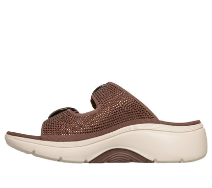 Skechers | Martha Stewart: GO WALK Arch Fit 2.0 Sandal - Showstopper