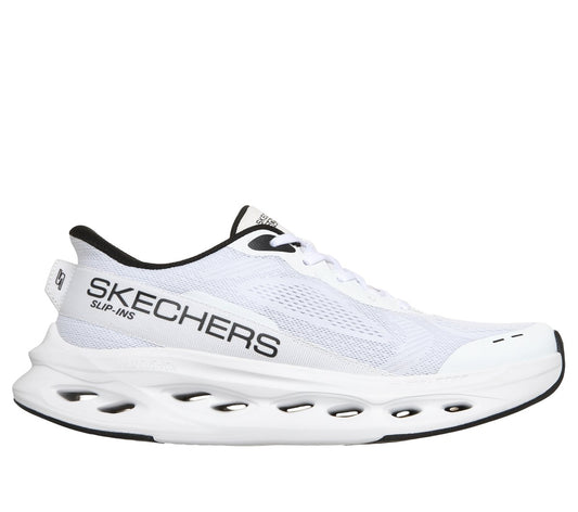 Skechers | Slip-ins: Max Cushioning Glide-Step - Advert