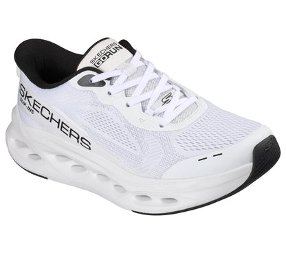 Skechers | Slip-ins: Max Cushioning Glide-Step - Advert
