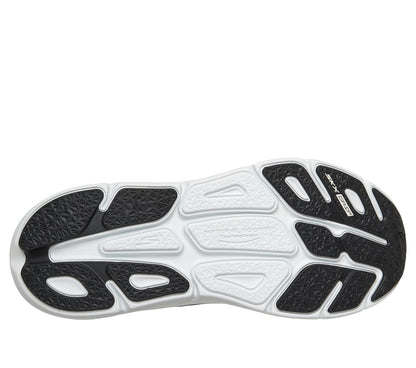 Skechers | Max Cushioning Premier 3