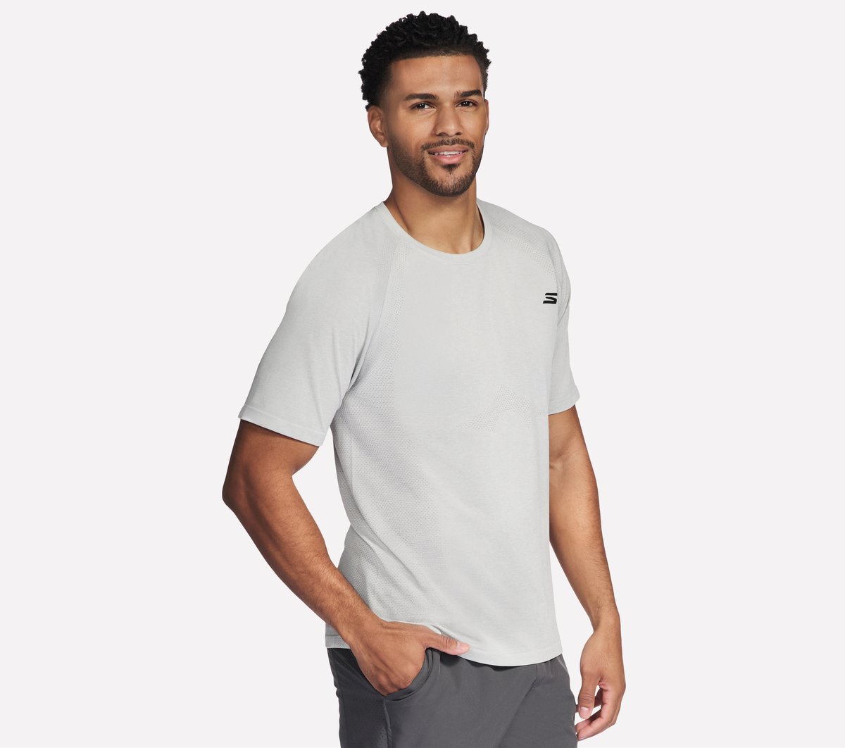 Skechers | Raglan Seamless Tee