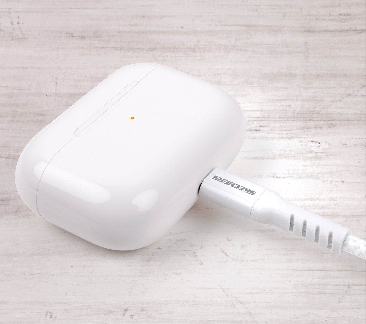 Skechers | Lightning to USB-C Charging Cable